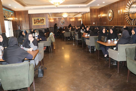 بانوان شاغل درشهرداری آمل تجلیل شدند