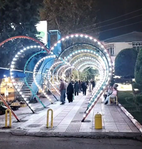 رونمایی از تونل نوری قلب درحدفاصل میدان قائم(عج)