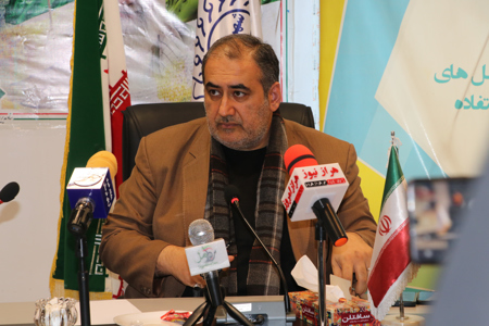 شهردارآمل درنشست فصلی با خبرنگاران:                 استمداد شهرداری آمل ازدستگاه نظارتی واجرایی برای آزاد سازی حریم رودخانه هراز