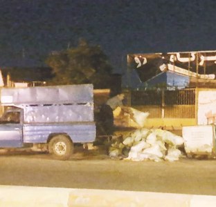از سوی سازمان مدیریت پسماند شهرداری: راننده و پیمانکار متخلف برای تخلیه زباله درمعابر شهری آمل نقره داغ شدند