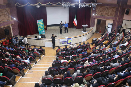 تجلیل از کارگران نمونه شهرداری آمل