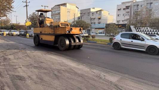 نهضت آسفالت شهری شهرداری آمل در بلوار جانبازان